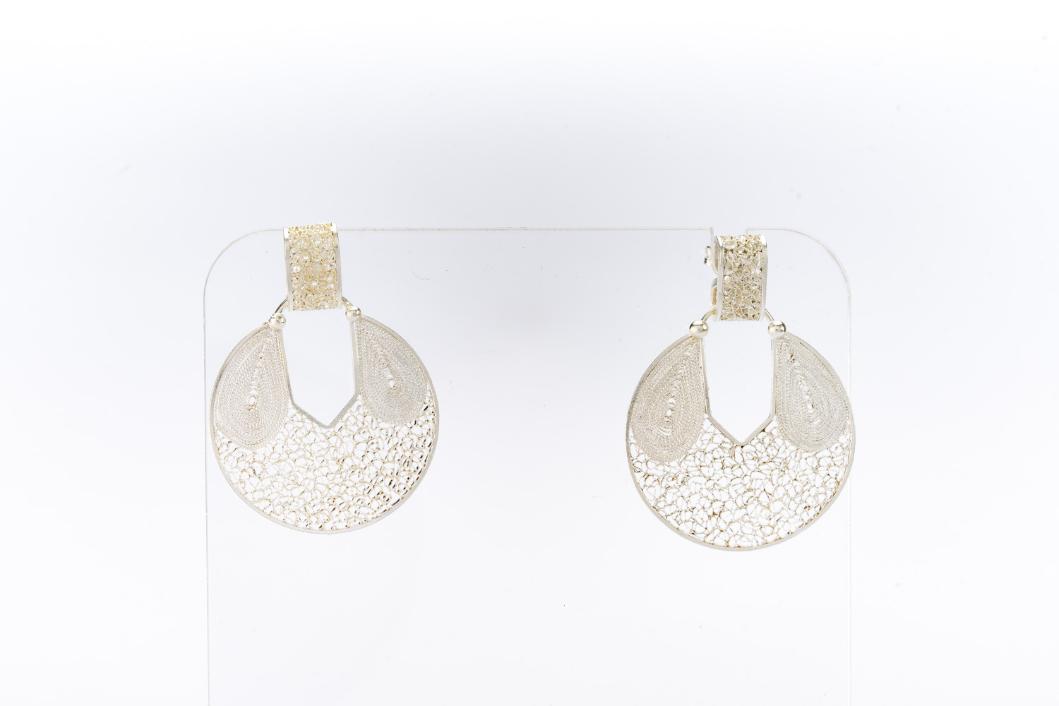 Aretes media luna de plata